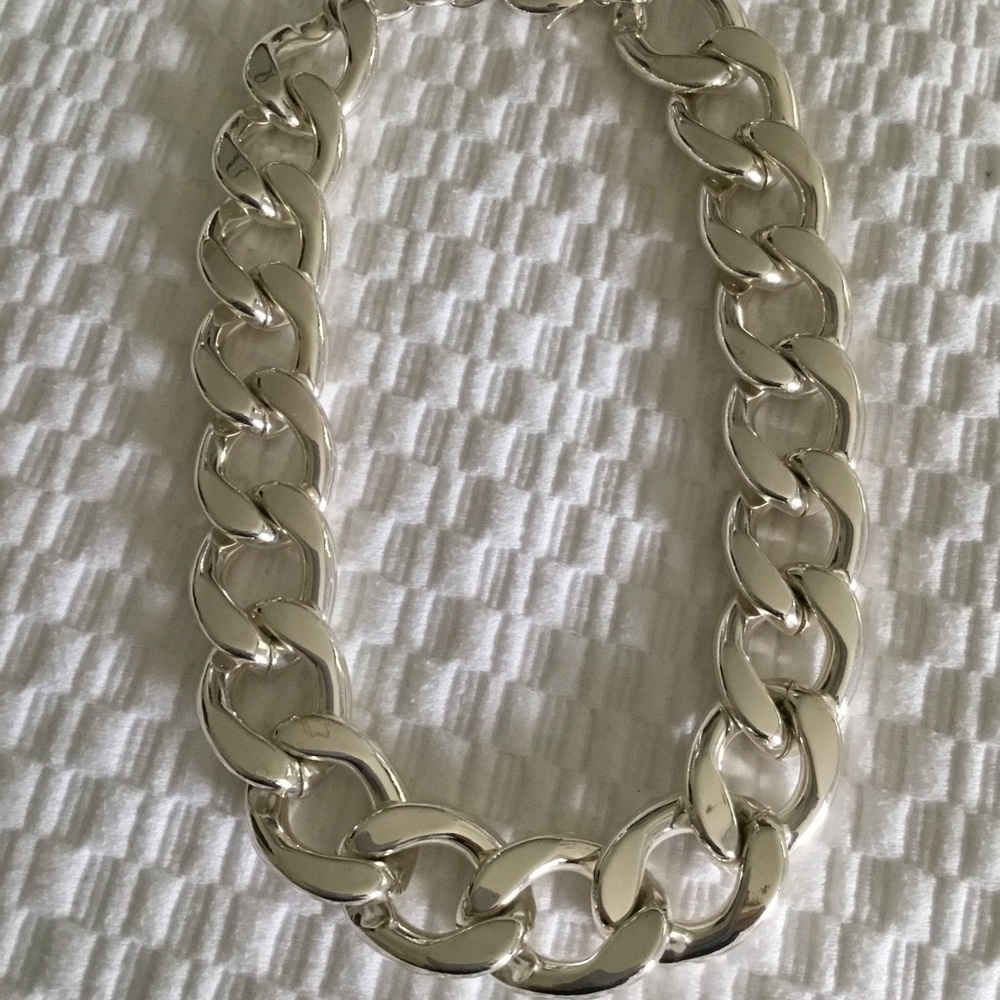 Polished Silver Tone Link Neclace - Picture 2 of 8